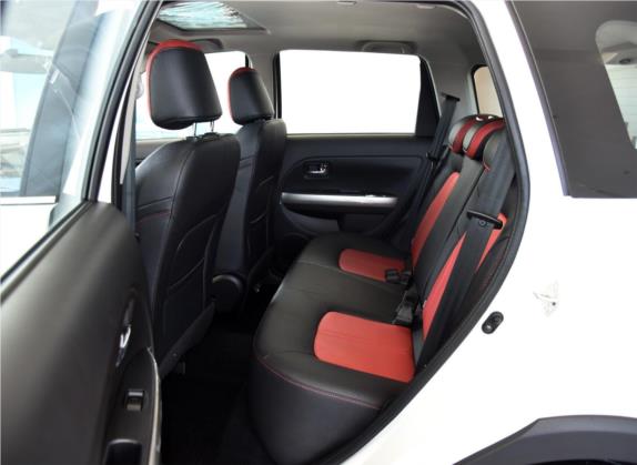 哈弗H1 2017款 红标 1.5L AMT豪华型 车厢座椅   后排空间