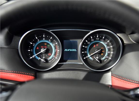 哈弗H1 2017款 蓝标 1.5L 手动尊贵型 中控类   仪表盘