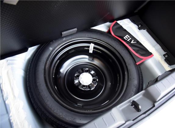 哈弗H1 2017款 蓝标 1.5L AMT标准型 其他细节类   备胎