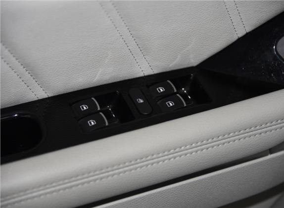 哈弗H6 Coupe 2015款 蓝标 2.0T 手动两驱精英型 车厢座椅   门窗控制