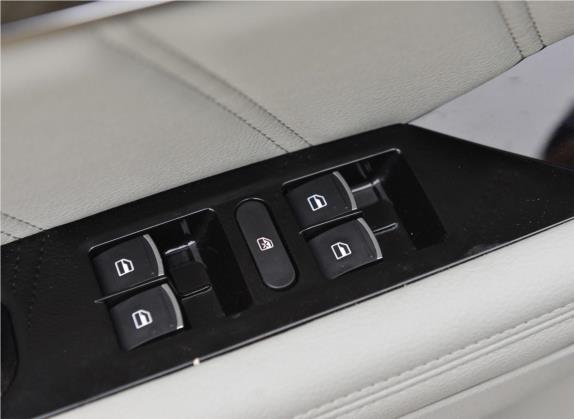 哈弗H6 Coupe 2015款 蓝标 2.0T 手动四驱尊贵型 车厢座椅   门窗控制