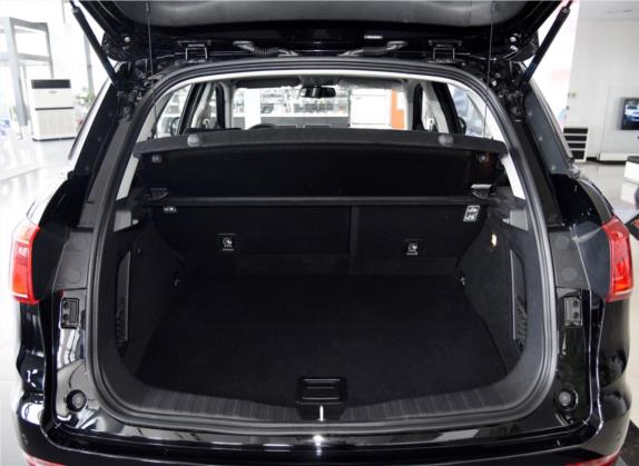 哈弗H6 Coupe 2015款 蓝标 2.0T 自动两驱精英型 车厢座椅   后备厢