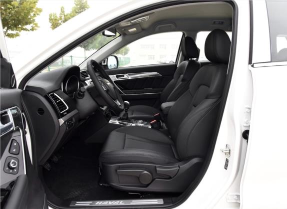 哈弗H6 Coupe 2015款 蓝标改款 2.0T 手动两驱都市型 车厢座椅   前排空间