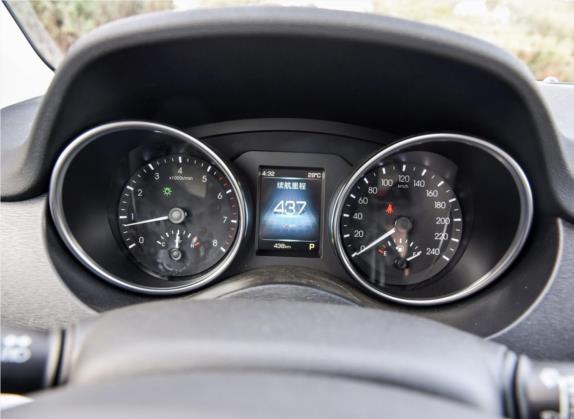 哈弗H6 Coupe 2016款 蓝标 1.5T 自动两驱精英型 中控类   仪表盘