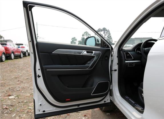 哈弗H6 Coupe 2016款 蓝标柴油 2.0T 手动四驱精英型 国V 车厢座椅   前门板