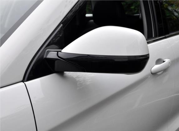 哈弗H6 Coupe 2017款 蓝标 2.0T 手动两驱精英型 外观细节类   外后视镜
