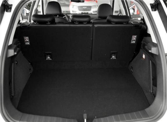 哈弗H6 Coupe 2017款 红标柴油 2.0T 手动两驱精英型 国V 车厢座椅   后备厢