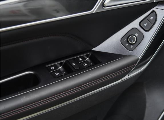 哈弗H6 Coupe 2018款 蓝标 1.5T 自动两驱超豪型 车厢座椅   门窗控制