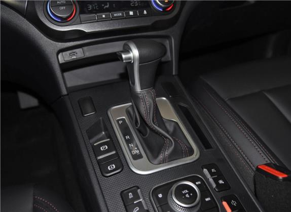 哈弗H6 Coupe 2019款 1.5T 自动两驱豪华智联版 国V 中控类   挡把