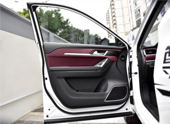 哈弗H6 Coupe 2019款 1.5T 自动两驱超豪智联版 国V 车厢座椅   前门板
