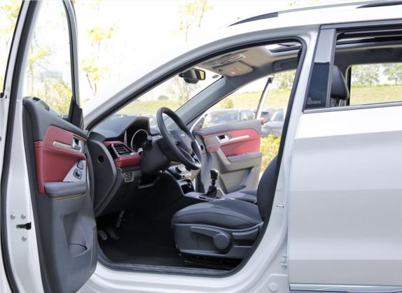 哈弗H6 Coupe 2020款 智联版 1.5T 手动两驱精英型 车厢座椅   前排空间