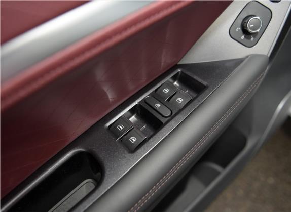 哈弗H6 Coupe 2020款 智联版 1.5T 自动两驱精英型 车厢座椅   门窗控制