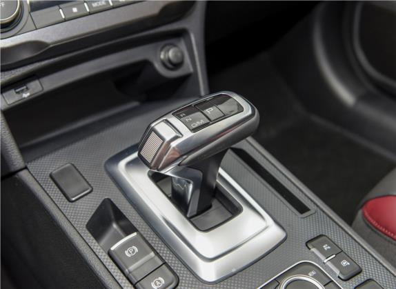 哈弗H6 Coupe 2020款 智联版 1.5T 自动两驱豪华智联型 中控类   挡把