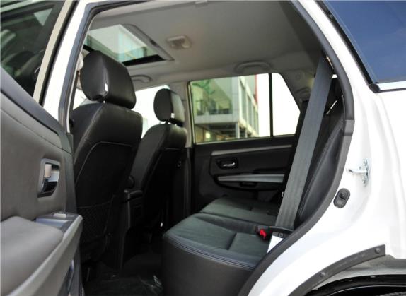 哈弗H3 2010款 锐意版 2.0L 天窗版 车厢座椅   后排空间