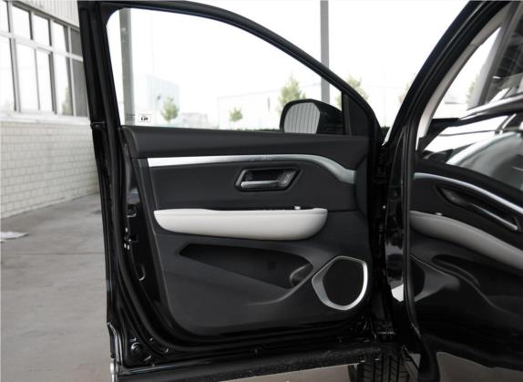 哈弗H2s 2018款 红标 1.5T 双离合精英型 车厢座椅   前门板