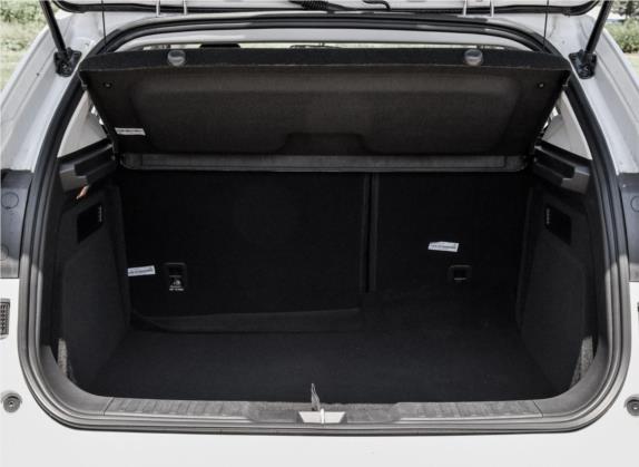 哈弗H2s 2018款 蓝标 1.5T 双离合智尚型 车厢座椅   后备厢