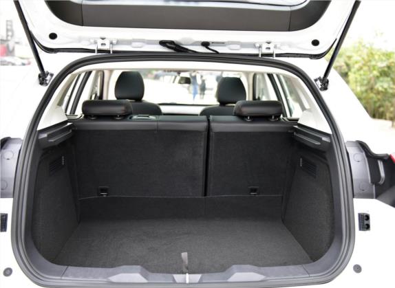 哈弗H2s 2018款 1.5T 双离合风尚型 车厢座椅   后备厢