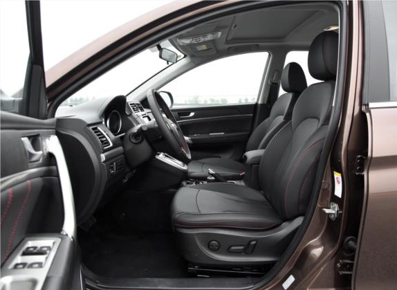 哈弗M6 2017款 1.5T 自动两驱尊贵型 车厢座椅   前排空间