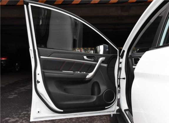 哈弗M6 2018款 1.5T 手动两驱都市型 车厢座椅   前门板