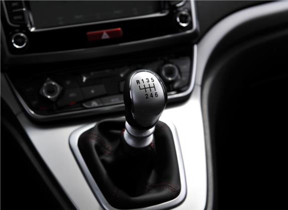 哈弗M6 2018款 1.5T 手动两驱精英型 中控类   挡把