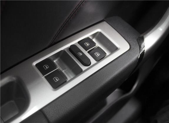 哈弗M6 2018款 1.5T DCT两驱都市型 车厢座椅   门窗控制
