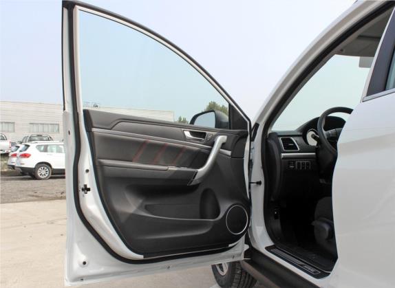 哈弗M6 2018款 改款 1.5T DCT两驱都市型 车厢座椅   前门板