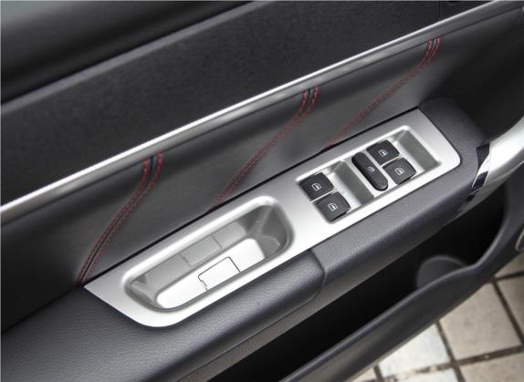哈弗M6 2018款 改款 1.5T DCT两驱精英型 车厢座椅   门窗控制