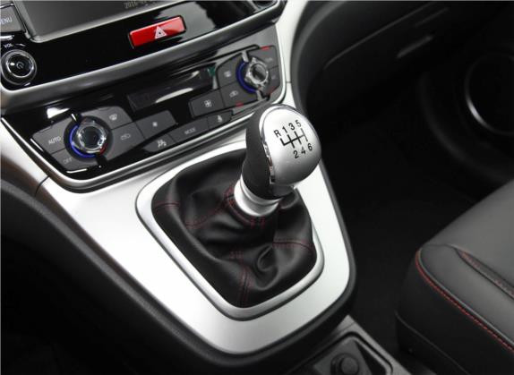 哈弗M6 2019款 1.5T 手动两驱精英型 国V 中控类   挡把