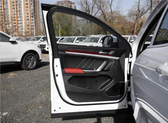 哈弗H4 2019款 1.5GDIT DCT超豪智联版 国V 车厢座椅   前门板