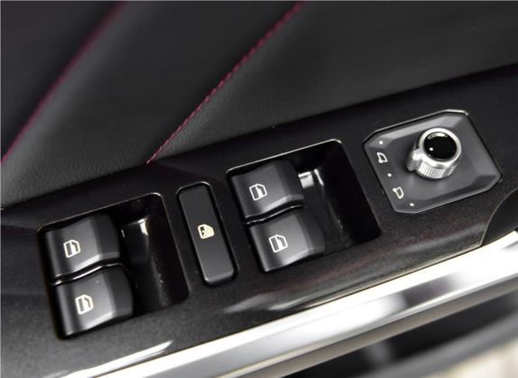 哈弗H4 2019款 1.5GDIT DCT豪华智联版 国V 车厢座椅   门窗控制
