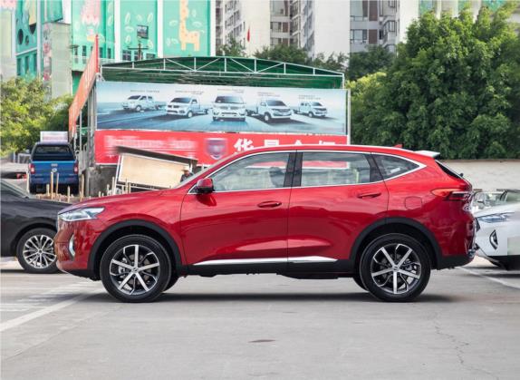 哈弗F7 2021款 1.5T 两驱i型 外观   正侧
