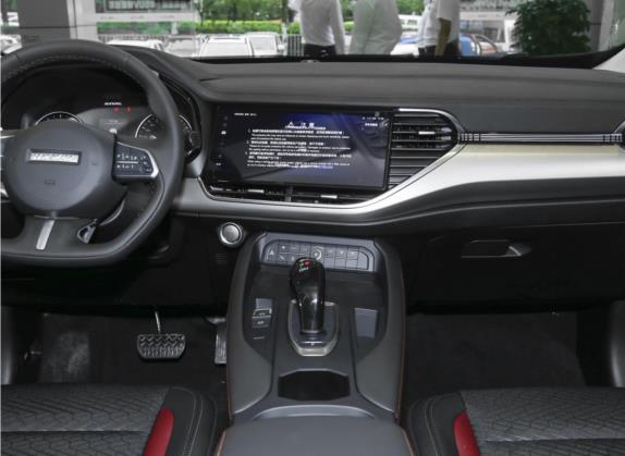 哈弗F7 2021款 1.5T 两驱i酷 中控类   中控台