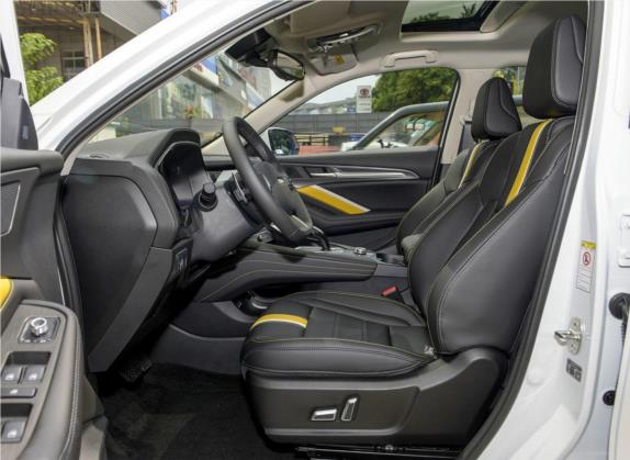 哈弗F7x 2019款 2.0T 两驱极智潮玩版 车厢座椅   前排空间
