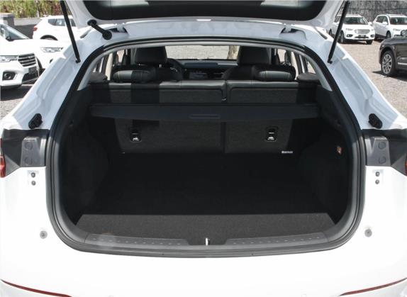 哈弗F7x 2019款 2.0T 四驱极智运动版 车厢座椅   后备厢