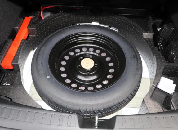 哈弗F7x 2021款 2.0T 四驱极智性能版 其他细节类   备胎