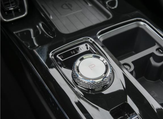 哈弗大狗 2022款 1.5T DCT两驱边牧版 中控类   挡把