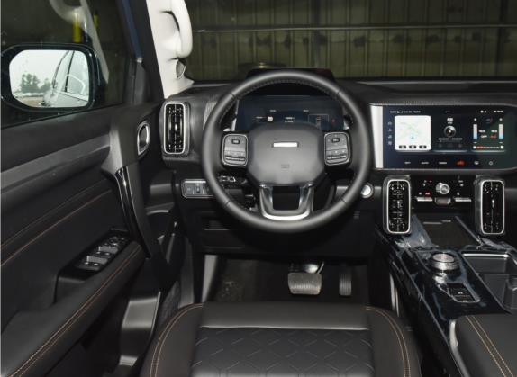 哈弗大狗 2022款 1.5T DCT两驱马犬版 中控类   驾驶位