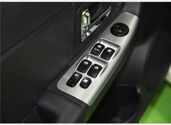 华骐300E 2017款 标准型 车厢座椅   门窗控制
