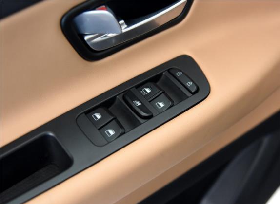 华颂7 2015款 2.0T 自动豪华型 车厢座椅   门窗控制