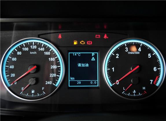 华颂7 2015款 2.0T 自动旗舰型 中控类   仪表盘