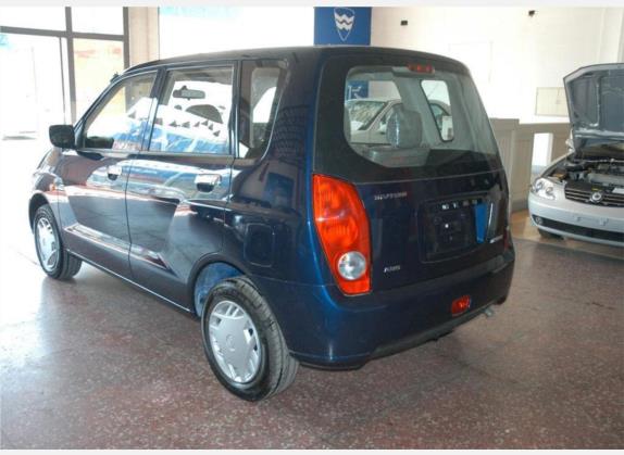 赛马 2004款 1.6L 手动舒适型 外观   斜后