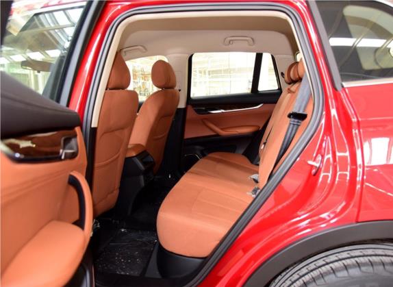 汉腾X7 2016款 1.5T 手动风尚型 车厢座椅   后排空间