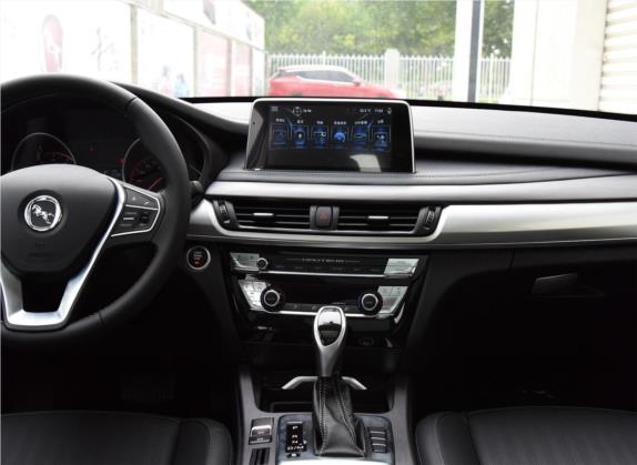 汉腾X7 2020款 X7S 1.5T 自动智领型 中控类   中控台