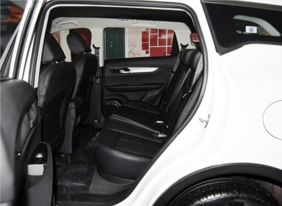 汉腾X5 2018款 1.5L 手动舒适版 车厢座椅   后排空间