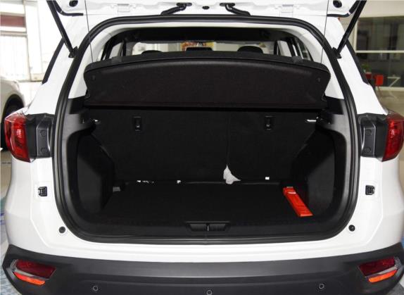 汉腾X5 2018款 1.5L 手动舒适版 车厢座椅   后备厢