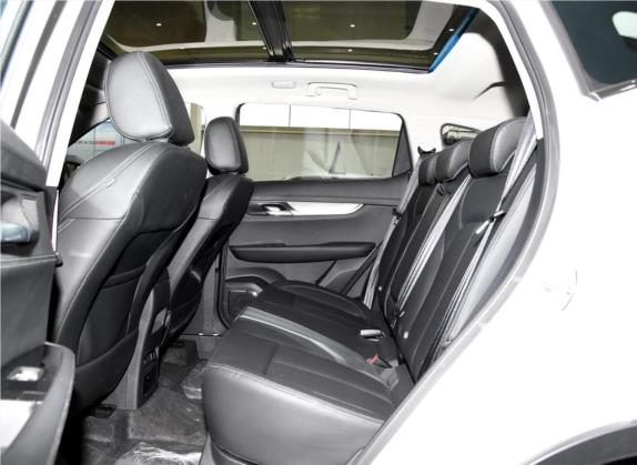 汉腾X5 2018款 1.5T 手动豪华版 车厢座椅   后排空间