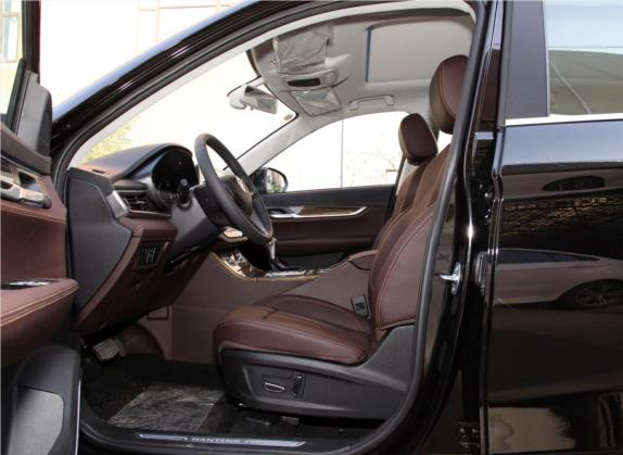 汉腾X5 2020款 1.5T 自动豪华型 5座 车厢座椅   前排空间