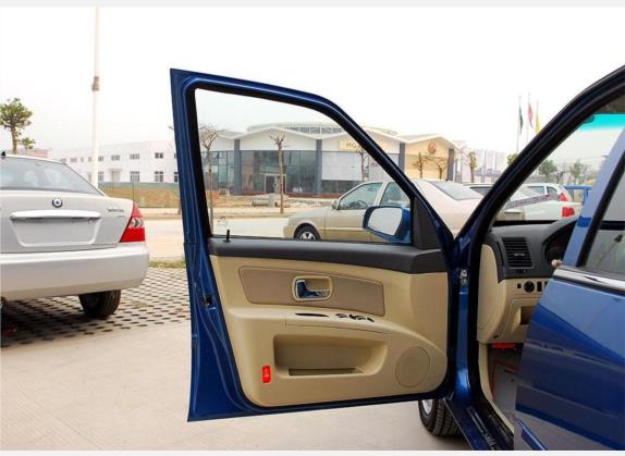 海锋 2007款 1.5L 舒适型 车厢座椅   前门板