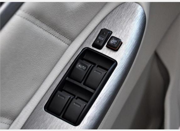 华普海景 2009款 1.8L 豪华型 车厢座椅   门窗控制