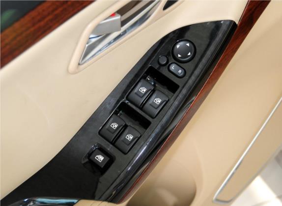 海马M8 2014款 2.0L 手动舒适型 车厢座椅   门窗控制